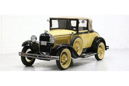 Wolfgang Laufer und Manfred Bergmann auf Ford A-Modell: 3,3-Liter-Reihenvierzylinder, 40 PS, Baujahr 1930