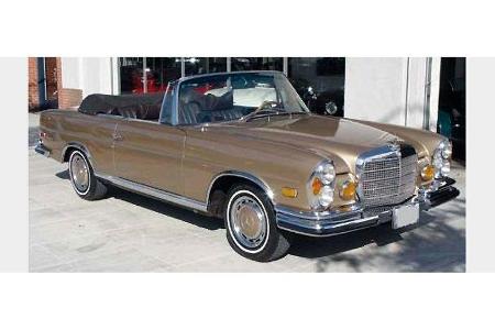 Theodor Semmelhaack auf Mercedes-Benz 280 SE 3.5 Cabrio: 3,5-Liter-V8, 200 PS, Baujahr 1970, Team EUROGROUP