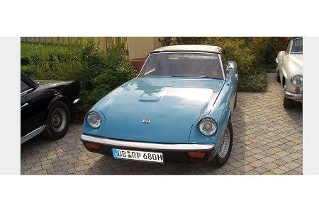 Dr. Achim Westebbe und Barbara Clemens auf Jensen Healey: 2,0-Liter-Reihenvierzylinder, 143 PS, Baujahr 1973