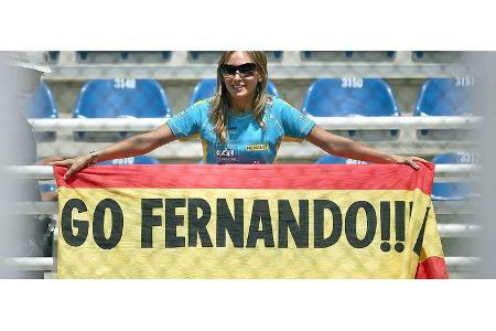 Auch Alonso hatte seinen gesamten Fanclub an Bord.