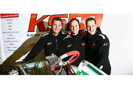 Neben Schumacher stehen die Initialen für seine Partner Peter Kaiser und Thomas Muchow.