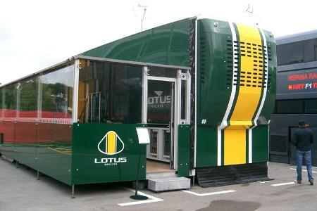 F1 Motorhomes