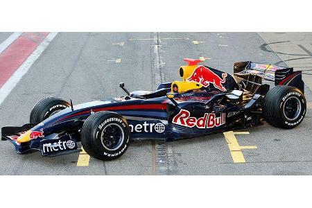 Der RB3 tritt im Gegensatz zum Vorgänger mit Bridgestone-Reifen und Renault-Motor an.