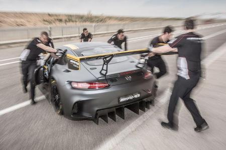 Mercedes AMG GT3, Heckansicht, Boxenstopp