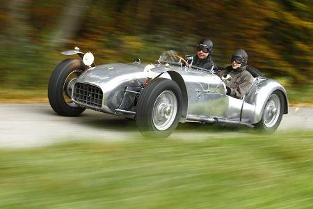 Lotus Seven S1, Seite Lotus Seven S1, Seite