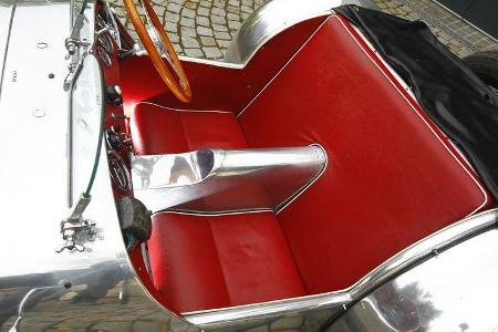 Lotus Seven S1, Sitzbank, Detail