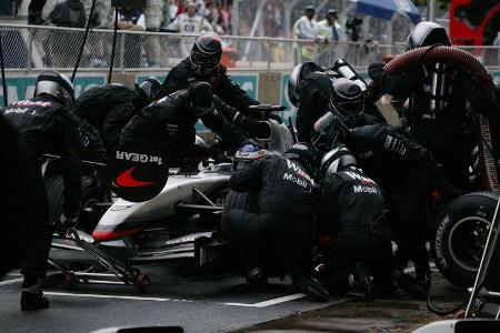 Kimi Räikkönen - McLaren - GP Brasilien 2003 - Interlagos
