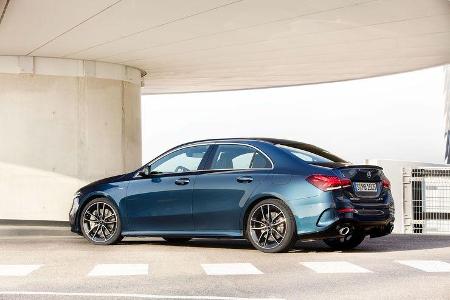 Mercedes-AMG A35 Limousine