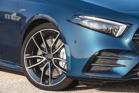 Mercedes-AMG A35 Limousine