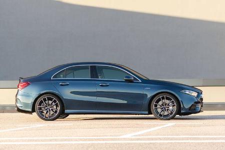 Mercedes-AMG A35 Limousine
