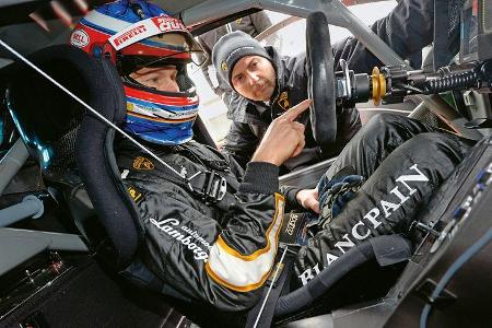 Lamborghini Huracán GT3, Lenkrad, Innenraum