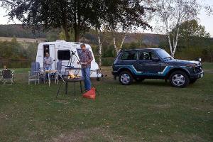 Lada 4x4 und Niewiadow N 126 NT