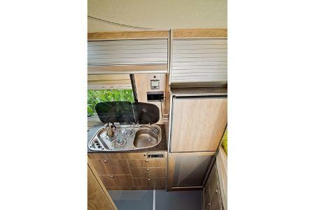 la strada Regent S