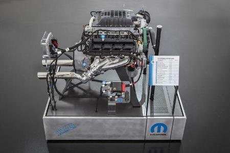 Hellephant 426 Mopar Crate Engine und 1968 Dodge ÒSuper ChargerÓ Concept