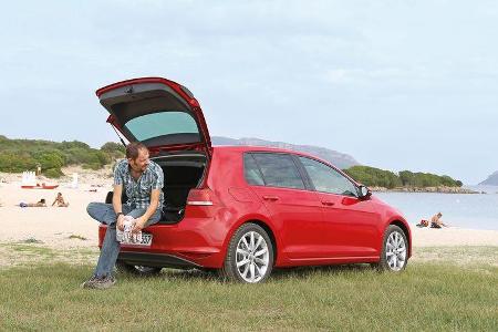 VW Golf 2.0 TDI Highline, Tyrrhenisches Meer, Seitenansicht