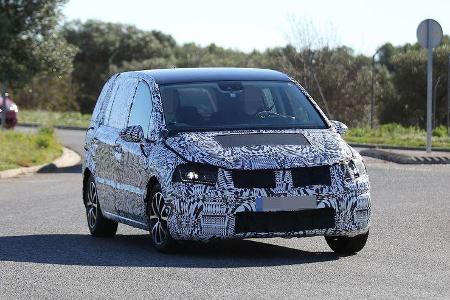 Erlkönig VW Touran