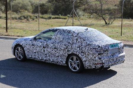 Erlkönig Audi A4