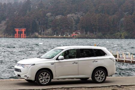 Mitsubishi Outlander PHEV, Seitenansicht Mitsubishi Outlander PHEV, Seitenansicht