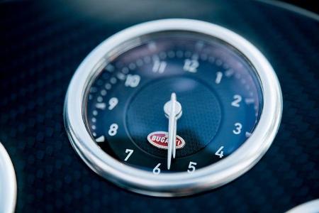 Bugatti Veyron Grand Sport Vitesse, Rundinstrument