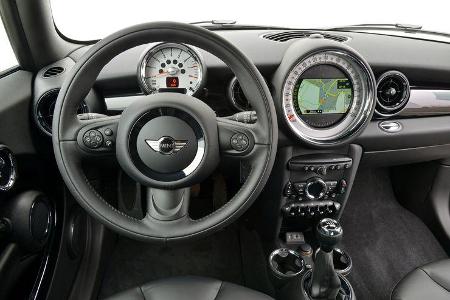 Mini Cooper D Clubvan, Cockpit, Lenkrad