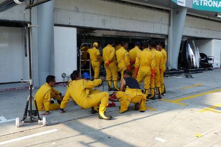 Marshalls - Formel 1 - GP Malaysia - Sepang - 27. März 2014