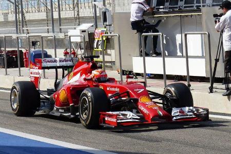 Kimi Räikkönen - Ferrari - Formel 1 - Test - Bahrain - 1. März 2014