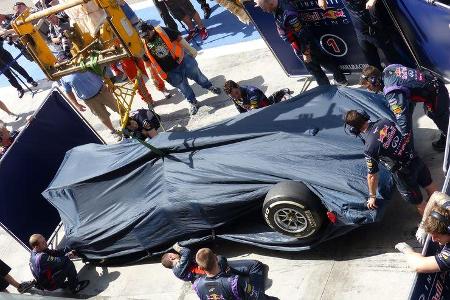 Red Bull - Formel 1 - Bahrain - Test - 1. März 2014