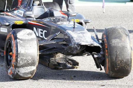 Sauber - Crash - Formel 1 - Test - Jerez - 2014