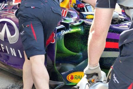 Daniel Ricciardo - Red Bull - Formel 1 - Test - Bahrain - 21. Februar 2014