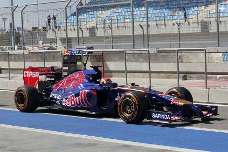 Daniil Kvyat - Toro Rosso - Formel 1 - Test - Bahrain - 21. Februar 2014