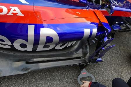 02/2018, Toro Rosso STR13.