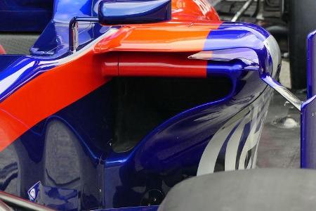 02/2018, Toro Rosso STR13.