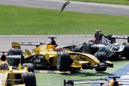 Auch in Monza konnte sich das Feld nicht über die Vorfahrt einigen.