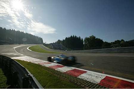 Bei bis zu 34 Punkten Vorsprung muss Alonso keine großen Risiken eingehen.