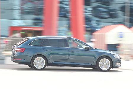 Skoda Superb Combi