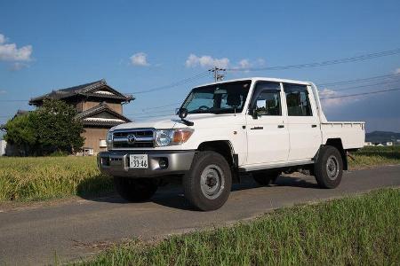 Toyota Land Crusier 70
