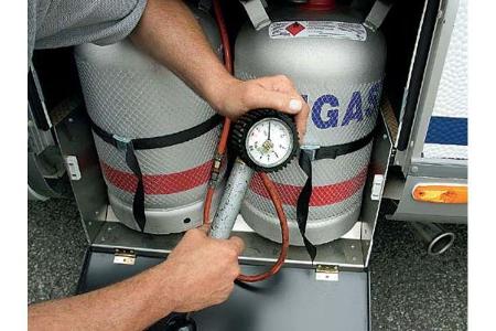 Die vorgeschriebene Gasprüfung ist bei Neufahrzeugen inklusive. Die vorgeschriebene Gasprüfung ist bei Neufahrzeugen inklusive.