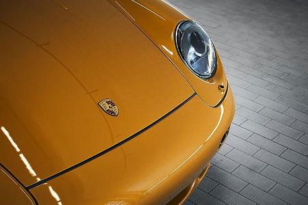 Porsche 911 Turbo 993 Project Gold