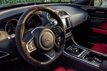 Arden AJ 24 Jaguar XE