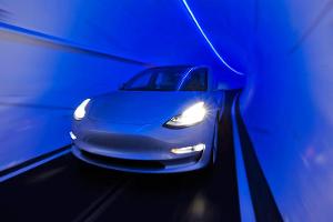 Neuwagenmarkt erholt sich, aber nur Tesla im Plus