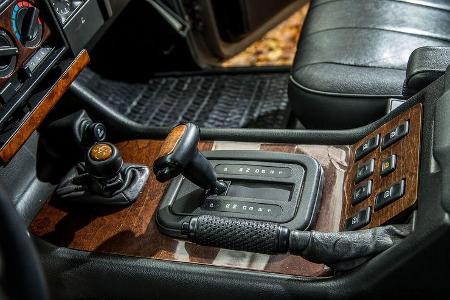 Range-Rover-I-V8-im-Interieur