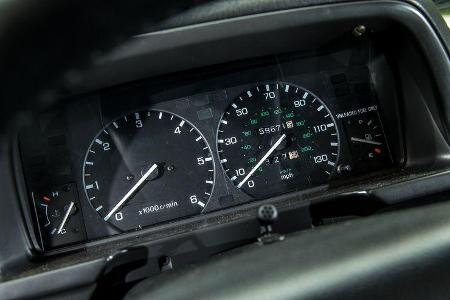 Range-Rover-I-V8-im-Interieur