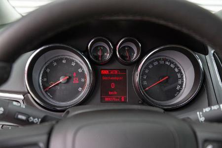 Opel Zafira 1.6 CNG Turbo, Rundinstrumente