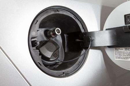Opel Zafira 1.6 CNG Turbo, Einfüllstutzen