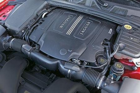 Jaguar XFR, Motor