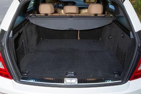 Mercedes C 250 T Avantgarde, Kofferraum, Ladefläche