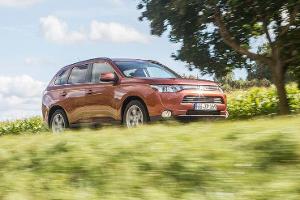 Mitsubishi Outlander 2.2 Di-D im Test