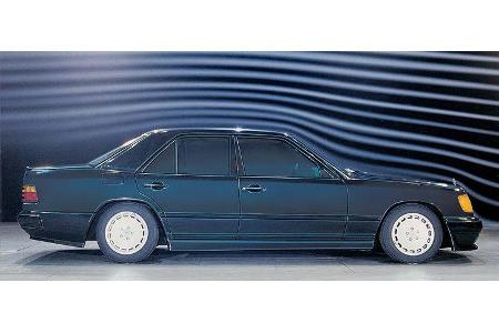 Nachdem Mercedes mit dem neuen W124 den Audi 100 als Aerodynamik-Weltmeister ablöste, nahm sich Brabus die Limousine vor ...