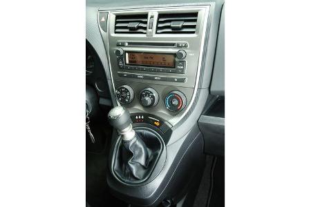 Subaru Trezia 1.3i Active, Mittelkonsole