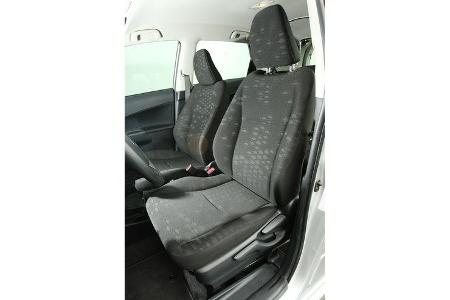 Subaru Trezia 1.3i Active, Sitze